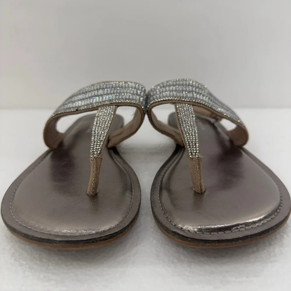 Women's 10 KELLY & KATIE Silver Pewter Embellished KK-SILVYA THONG SANDALS Shoes - Picture 5 of 8